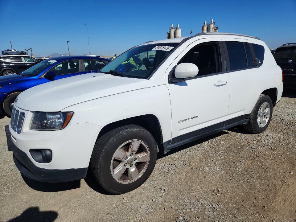 51918126 :رقم المزاد ، 1C4NJCEA9HD117361 vin ، 2017 Jeep Compass مزاد بيع