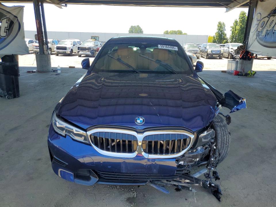 59163486 :رقم المزاد ، 3MW5R1J04L8B25574 vin ، 2020 Bmw 330i مزاد بيع