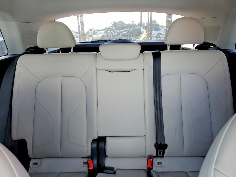 56586756 :رقم المزاد ، WA1DECF33M1098019 vin ، 2021 Audi Q3 مزاد بيع