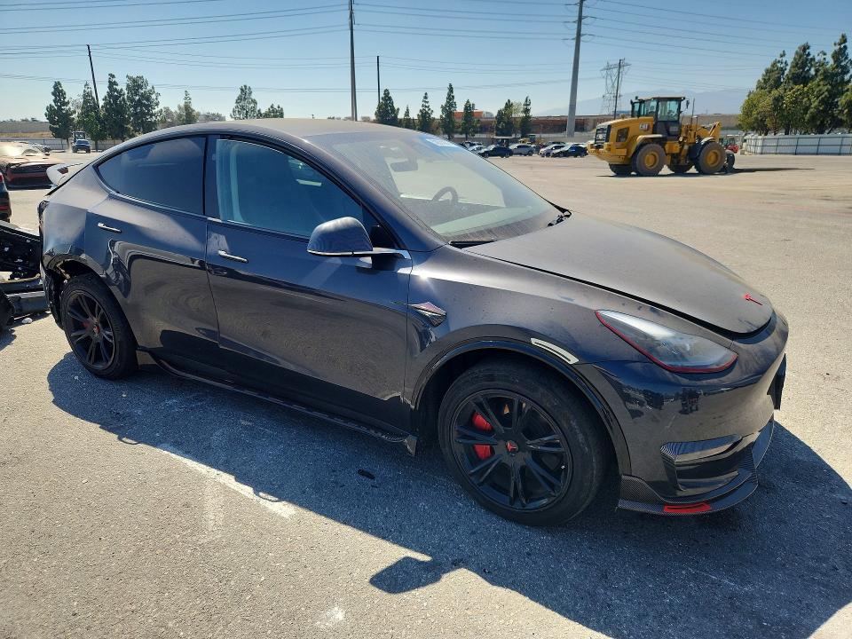 Продажа на аукционе авто 2024 Tesla Model Y, vin: 7SAYGAEE0RF059222, номер лота: 58821866