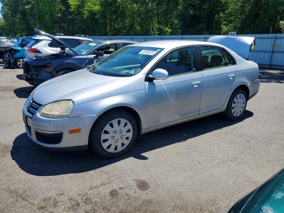 58290976 :رقم المزاد ، 3VWJZ7AJ2AM008672 vin ، 2010 Volkswagen Jetta مزاد بيع