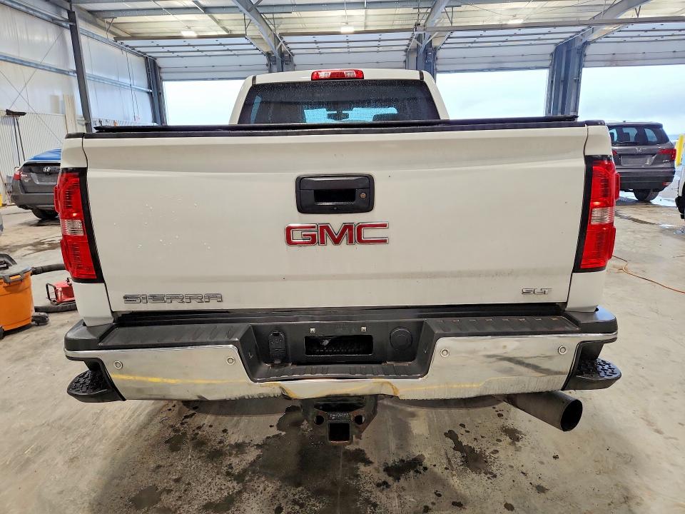 2015 Gmc Sierra მანქანა იყიდება აუქციონზე, vin: 1GT423C88FF143444, აუქციონის ნომერი: 55187056