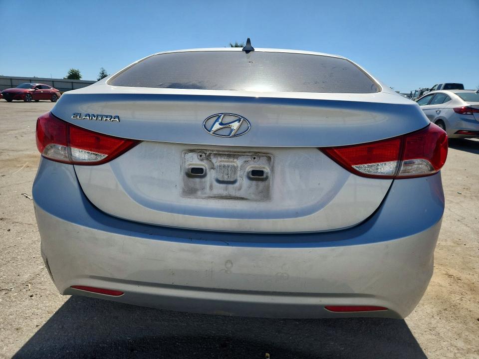 Продажа на аукционе авто 2012 Hyundai Elantra, vin: KMHDH4AE4CU403385, номер лота: 56352556
