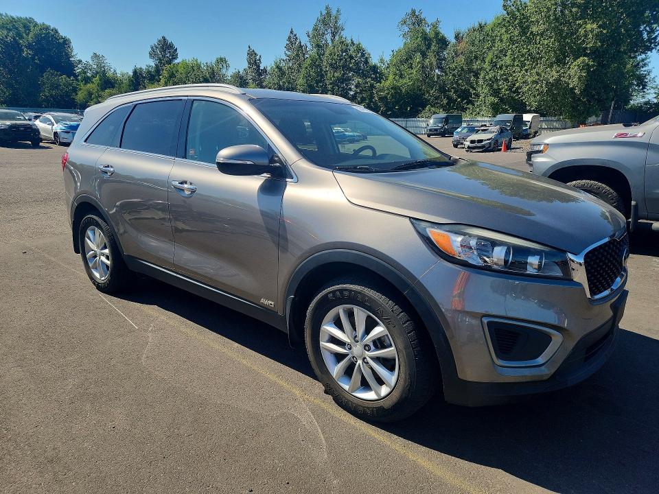 58489956 :رقم المزاد ، 5XYPGDA31GG090905 vin ، 2016 Kia Sorento مزاد بيع
