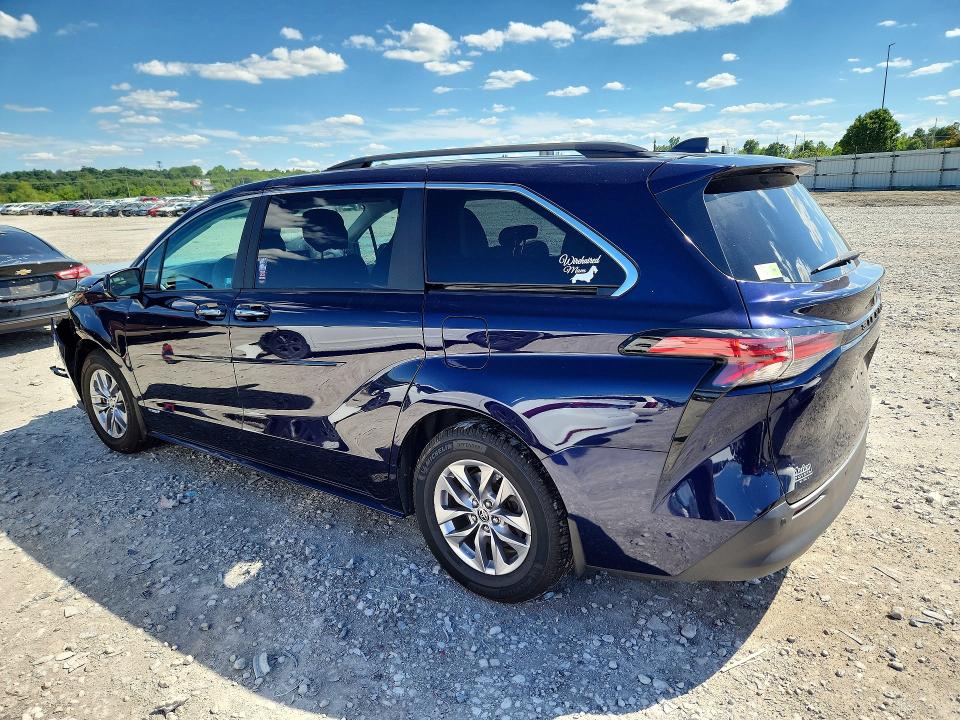 Продаж на аукціоні авто 2021 Toyota Sienna, vin: 5TDJRKEC6MS013895, номер лоту: 57524506