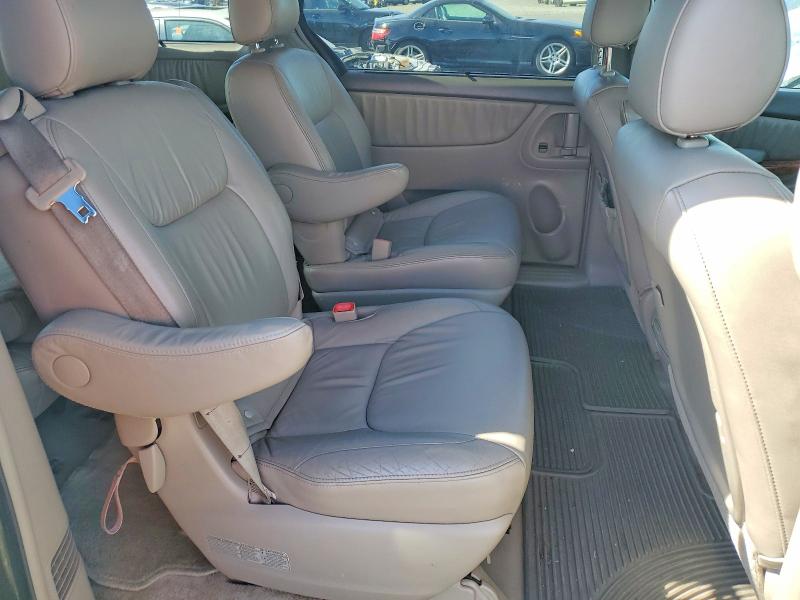 58982956 :رقم المزاد ، 5TDBA22C36S070073 vin ، 2006 Toyota Sienna مزاد بيع