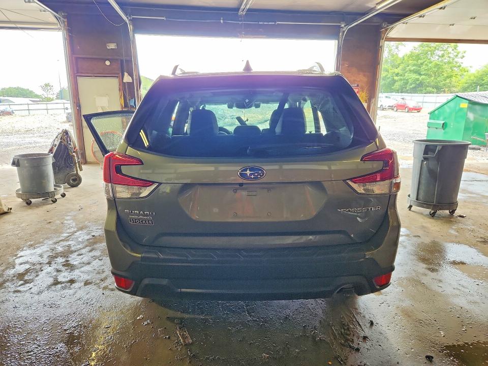 57649296 :رقم المزاد ، JF2SKAJCXLH589468 vin ، 2020 Subaru Forester مزاد بيع