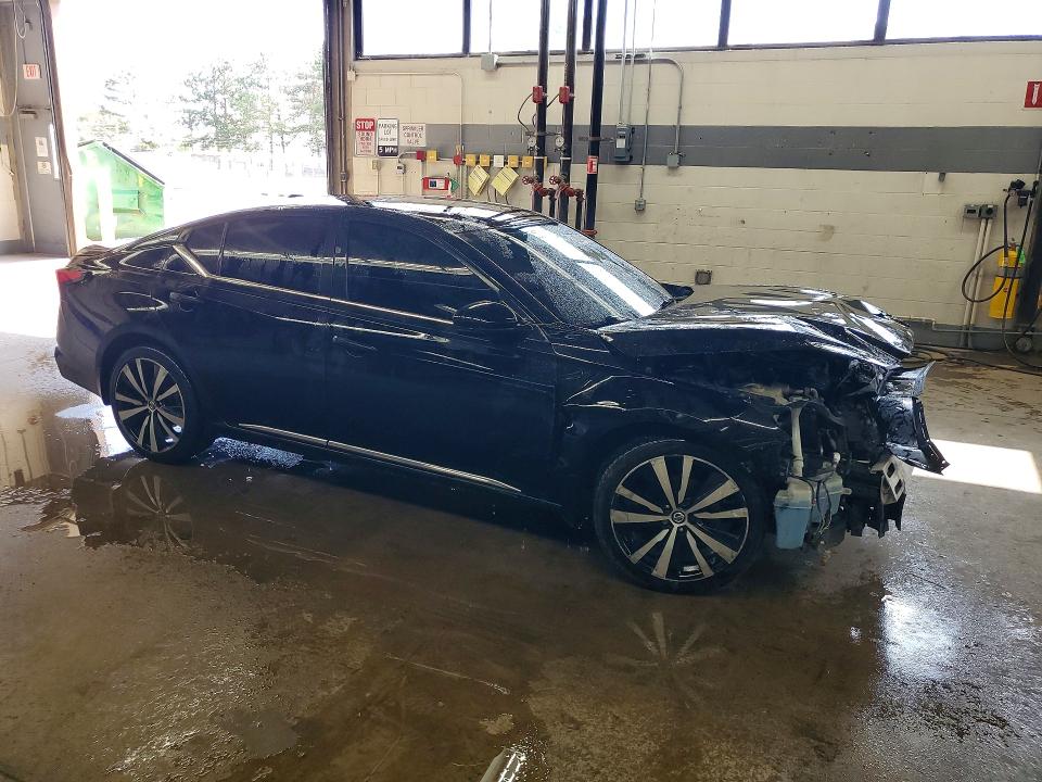 Продажа на аукционе авто 2021 Nissan Altima, vin: 1N4BL4CW1MN311989, номер лота: 57438056