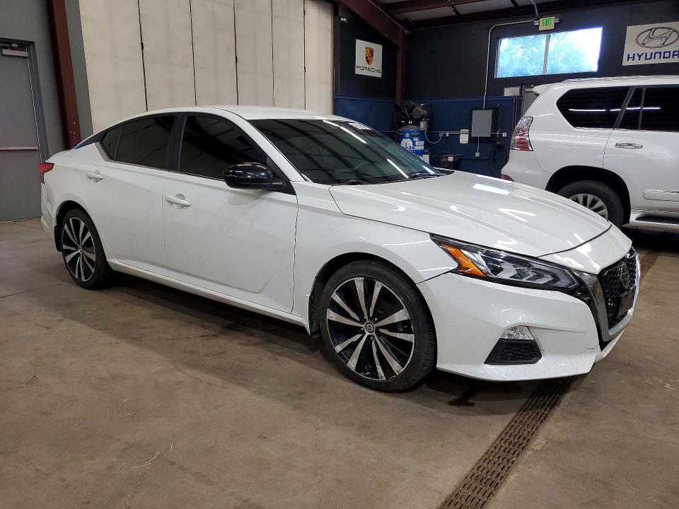 2021 Nissan Altima მანქანა იყიდება აუქციონზე, vin: 1N4BL4CW1MN410456, აუქციონის ნომერი: 58328976