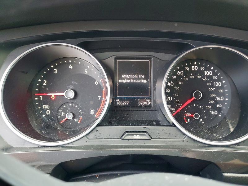 56607306 :رقم المزاد ، 3VV2B7AX3JM220000 vin ، 2018 Volkswagen Tiguan مزاد بيع