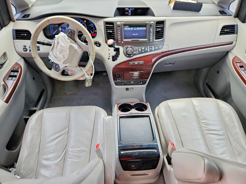 Продаж на аукціоні авто 2011 Toyota Sienna, vin: 5TDYK3DC1BS055771, номер лоту: 56663326
