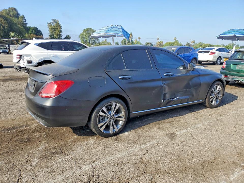 Продажа на аукционе авто 2016 Mercedes-benz C, vin: 55SWF4JB9GU127632, номер лота: 58148636