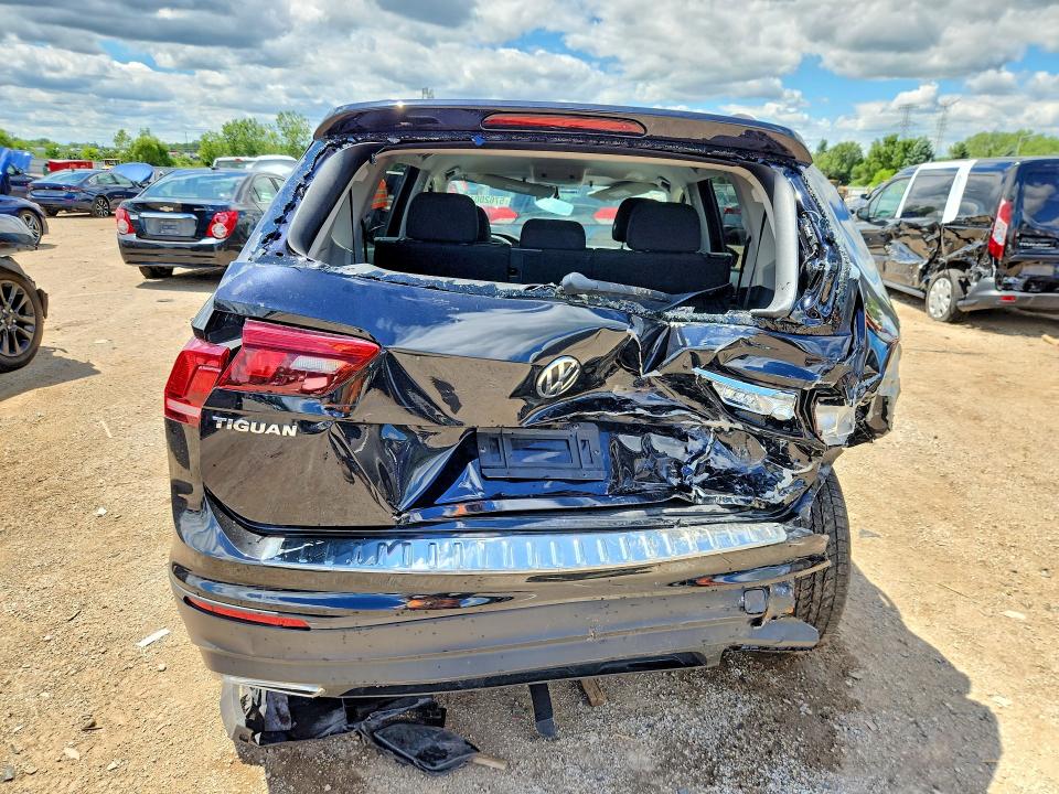 Продажа на аукционе авто 2019 Volkswagen Tiguan, vin: 3VV1B7AX1KM101679, номер лота: 57620016
