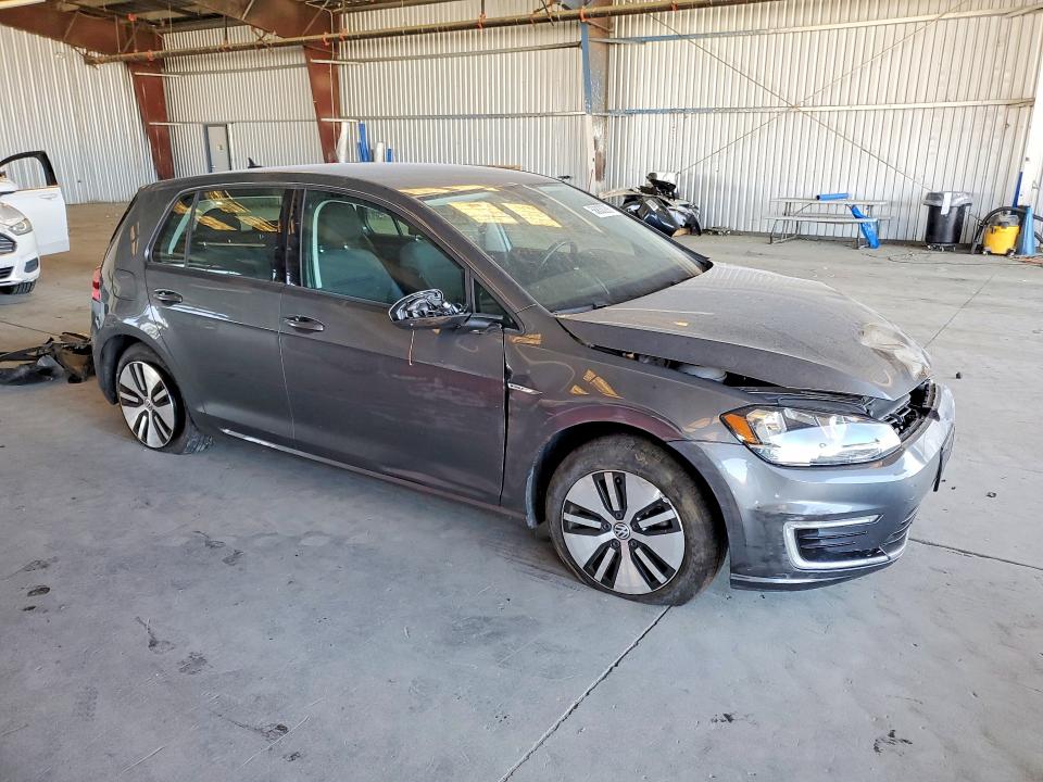 2019 Volkswagen E-golf მანქანა იყიდება აუქციონზე, vin: WVWKR7AU7KW915873, აუქციონის ნომერი: 56830286
