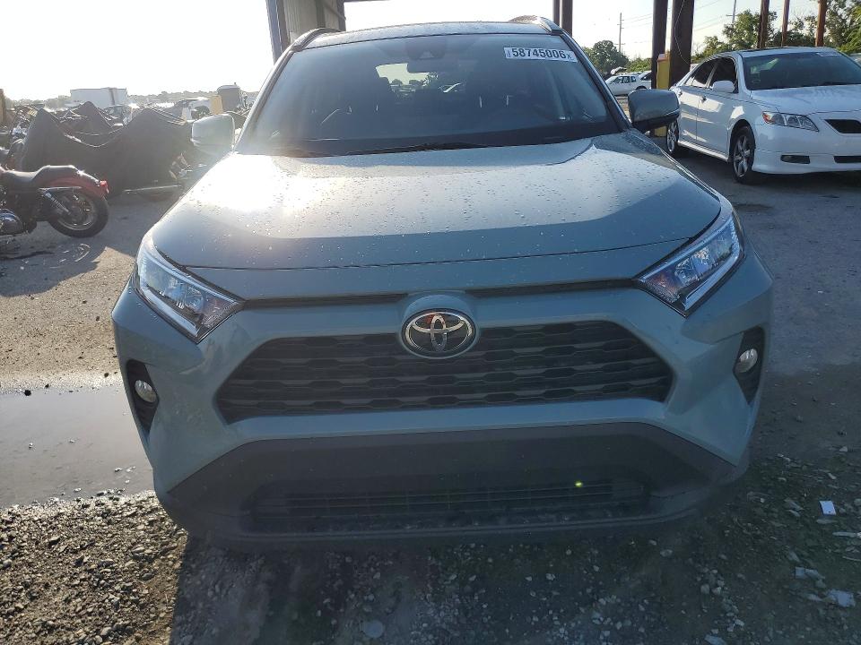 Продаж на аукціоні авто 2021 Toyota Rav4, vin: 2T3W1RFV2MW170814, номер лоту: 58745006