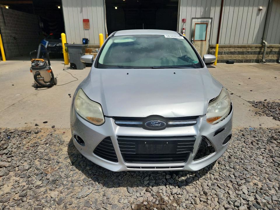 2013 Ford Focus მანქანა იყიდება აუქციონზე, vin: 1FADP3K27DL264002, აუქციონის ნომერი: 56163576