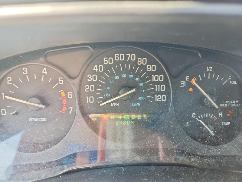56009516 :رقم المزاد ، 2G4WB52K511126100 vin ، 2001 Buick Regal مزاد بيع