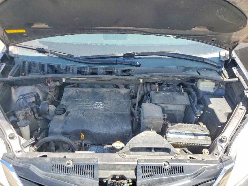Продажа на аукционе авто 2011 Toyota Sienna, vin: 5TDKK3DC3BS055664, номер лота: 57995756