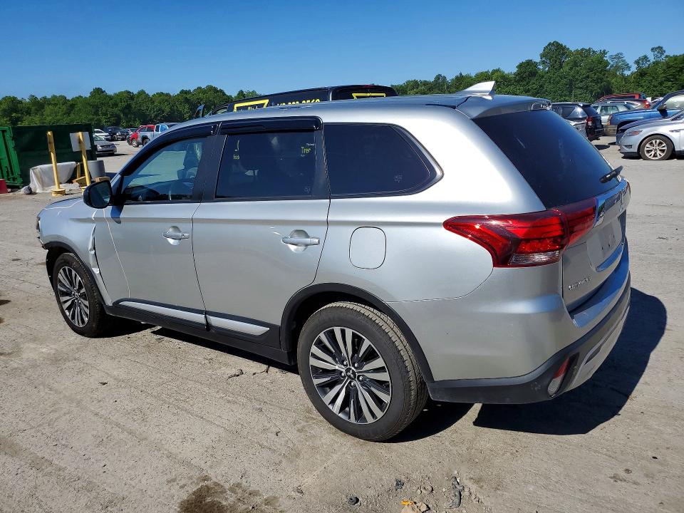 2020 Mitsubishi Outlander მანქანა იყიდება აუქციონზე, vin: JA4AZ3A38LZ047596, აუქციონის ნომერი: 55809576