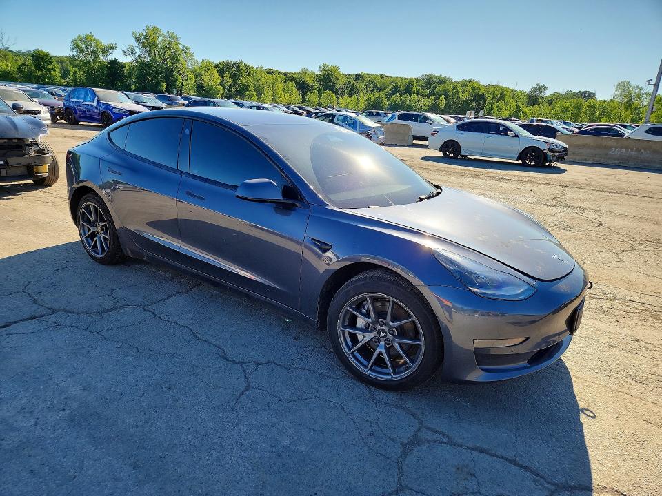 2022 Tesla Model 3 მანქანა იყიდება აუქციონზე, vin: 5YJ3E1EB1NF250905, აუქციონის ნომერი: 57013496
