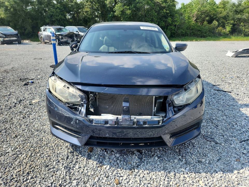 57357676 :رقم المزاد ، 2HGFC2F54JH550137 vin ، 2018 Honda Civic مزاد بيع