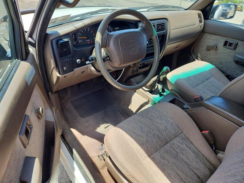 1999 Toyota Tacoma მანქანა იყიდება აუქციონზე, vin: 4TAWM72N4XZ559021, აუქციონის ნომერი: 58749516