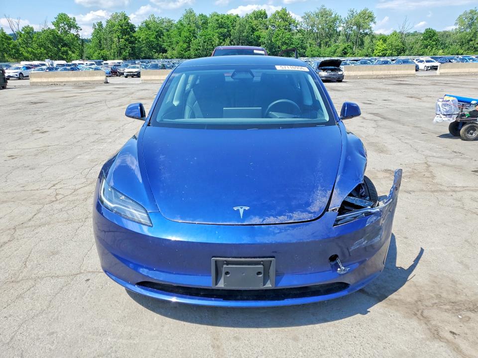 57110996 :رقم المزاد ، 5YJ3E1EB0SF922710 vin ، 2025 Tesla Model 3 مزاد بيع