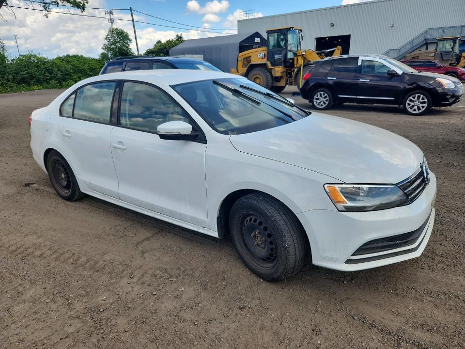 58581236 :رقم المزاد ، 3VW1K7AJXFM422634 vin ، 2015 Volkswagen Jetta مزاد بيع