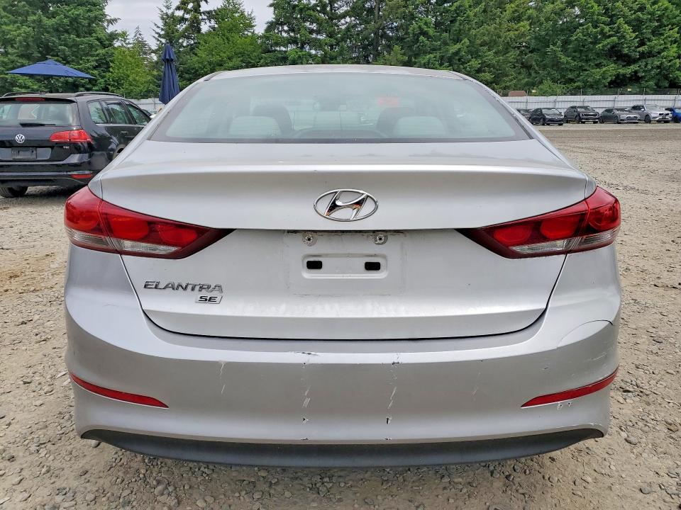 56110056 :رقم المزاد ، 5NPD74LF7JH342263 vin ، 2018 Hyundai Elantra مزاد بيع