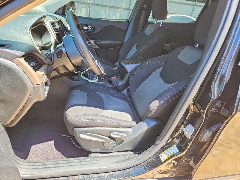 56046086 :رقم المزاد ، 1C4PJMCB1JD564248 vin ، 2018 Jeep Cherokee مزاد بيع