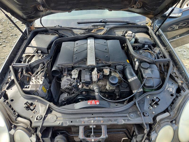 2004 Mercedes-benz E მანქანა იყიდება აუქციონზე, vin: WDBUF65J54A420517, აუქციონის ნომერი: 57031326