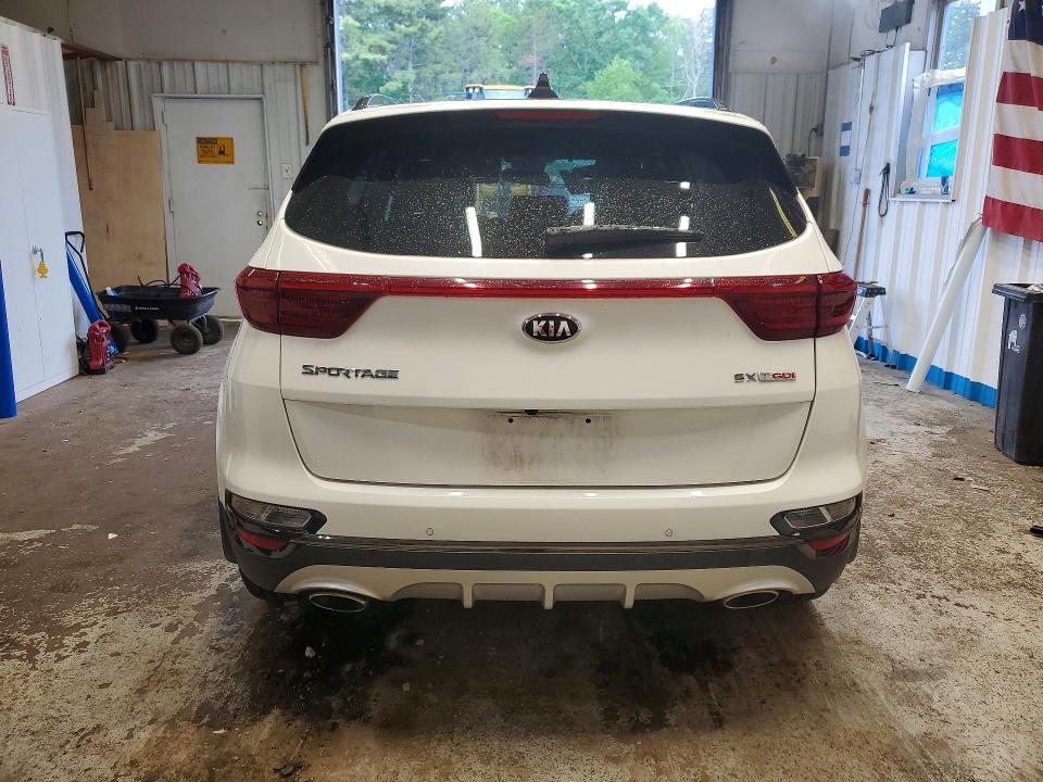 57898246 :رقم المزاد ، KNDPRCA6XN7981977 vin ، 2022 Kia Sportage مزاد بيع