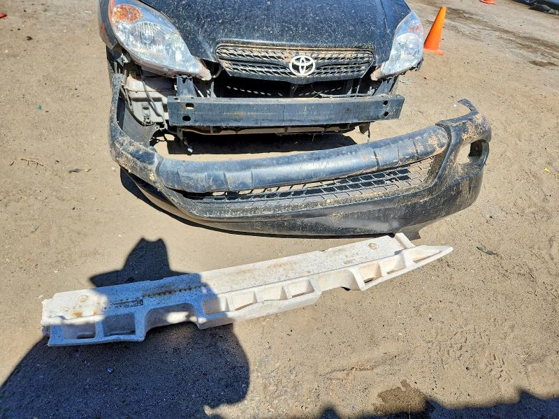 56700916 :رقم المزاد ، 2T1KR32E45C449123 vin ، 2005 Toyota Corolla Matrix مزاد بيع