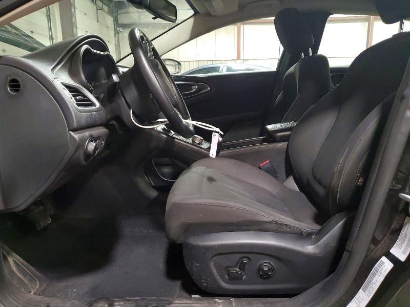 Продажа на аукционе авто 2015 Chrysler 200, vin: 1C3CCCABXFN753640, номер лота: 58196596