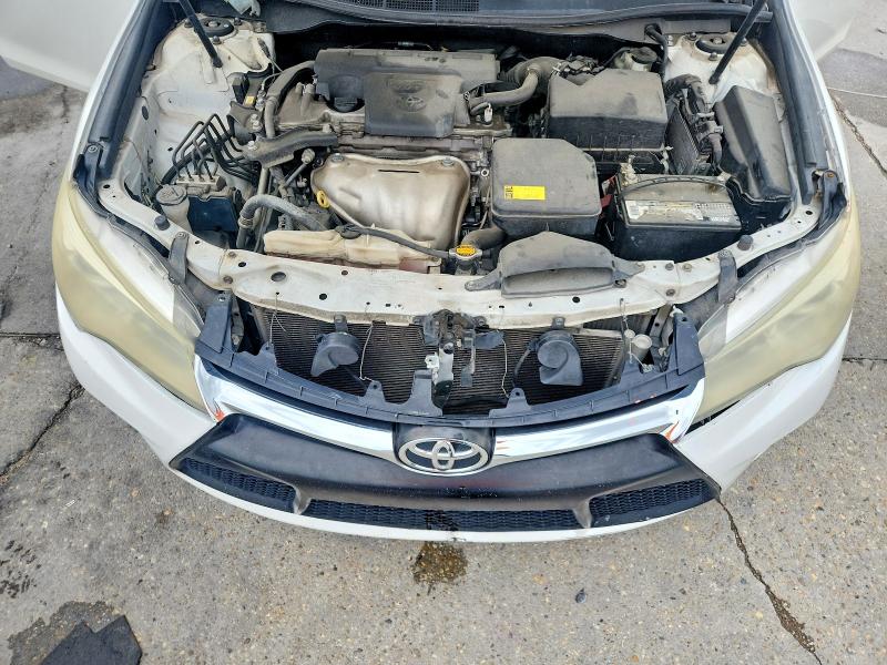 2015 Toyota Camry მანქანა იყიდება აუქციონზე, vin: 4T1BF1FK2FU064219, აუქციონის ნომერი: 58281066