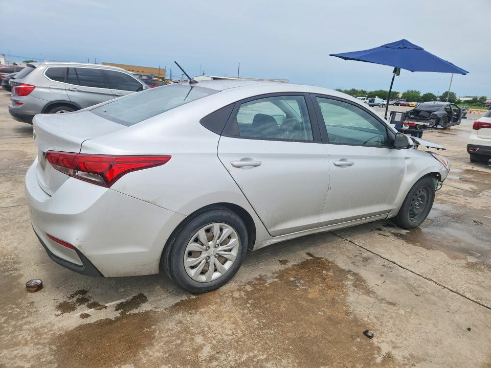2020 Hyundai Accent მანქანა იყიდება აუქციონზე, vin: 3KPC24A68LE113336, აუქციონის ნომერი: 57915126