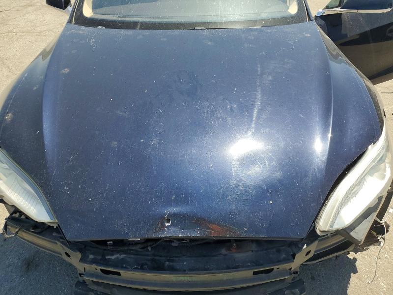 Продажа на аукционе авто 2014 Tesla Model S, vin: 5YJSA1H15EFP51905, номер лота: 55789946