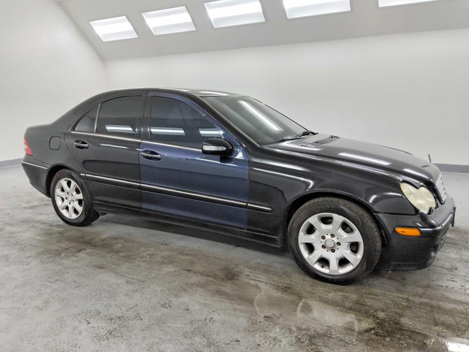 2006 Mercedes-benz C მანქანა იყიდება აუქციონზე, vin: WDBRF92H66F765666, აუქციონის ნომერი: 56638616