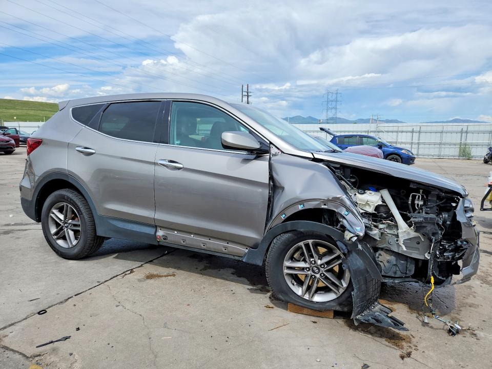 55838596 :رقم المزاد ، 5XYZTDLB1HG443511 vin ، 2017 Hyundai Santa Fe Sport مزاد بيع