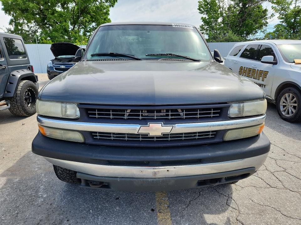 2002 Chevrolet Silverado მანქანა იყიდება აუქციონზე, vin: 2GCEK19TX21251988, აუქციონის ნომერი: 55972926