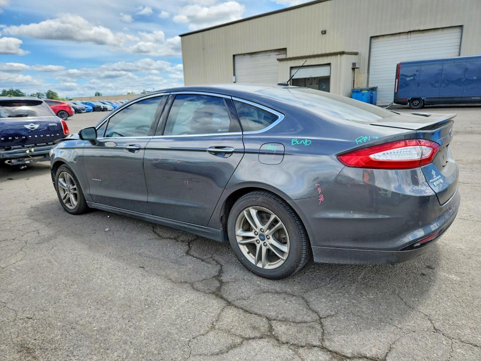 2016 Ford Fusion მანქანა იყიდება აუქციონზე, vin: 3FA6P0SU1GR196620, აუქციონის ნომერი: 55632526