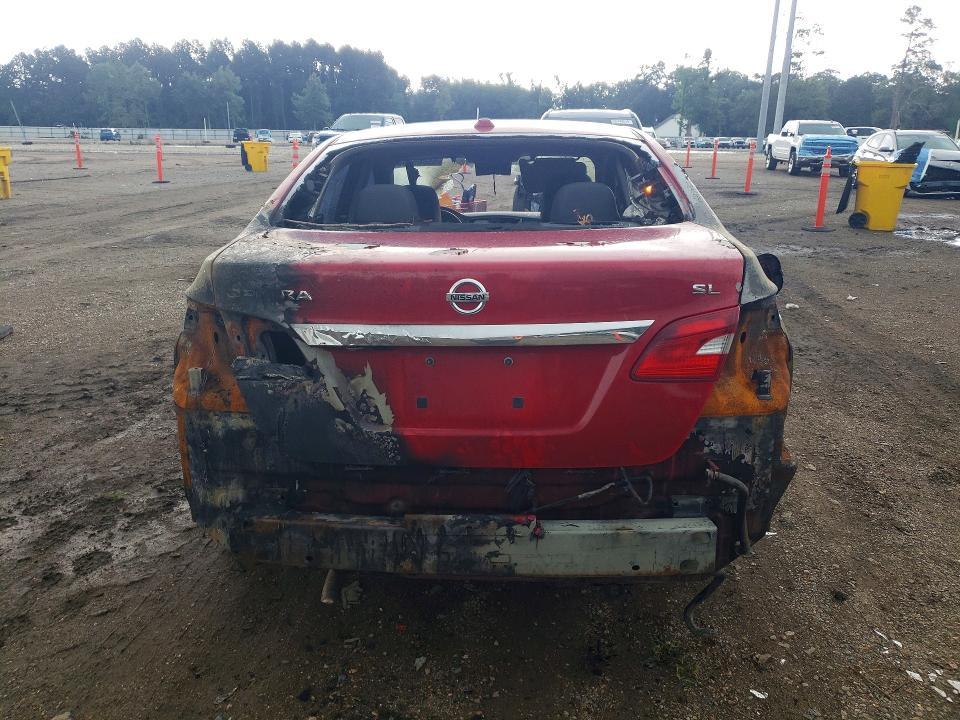 55865696 :رقم المزاد ، 3N1AB7AP3JY229480 vin ، 2018 Nissan Sentra مزاد بيع