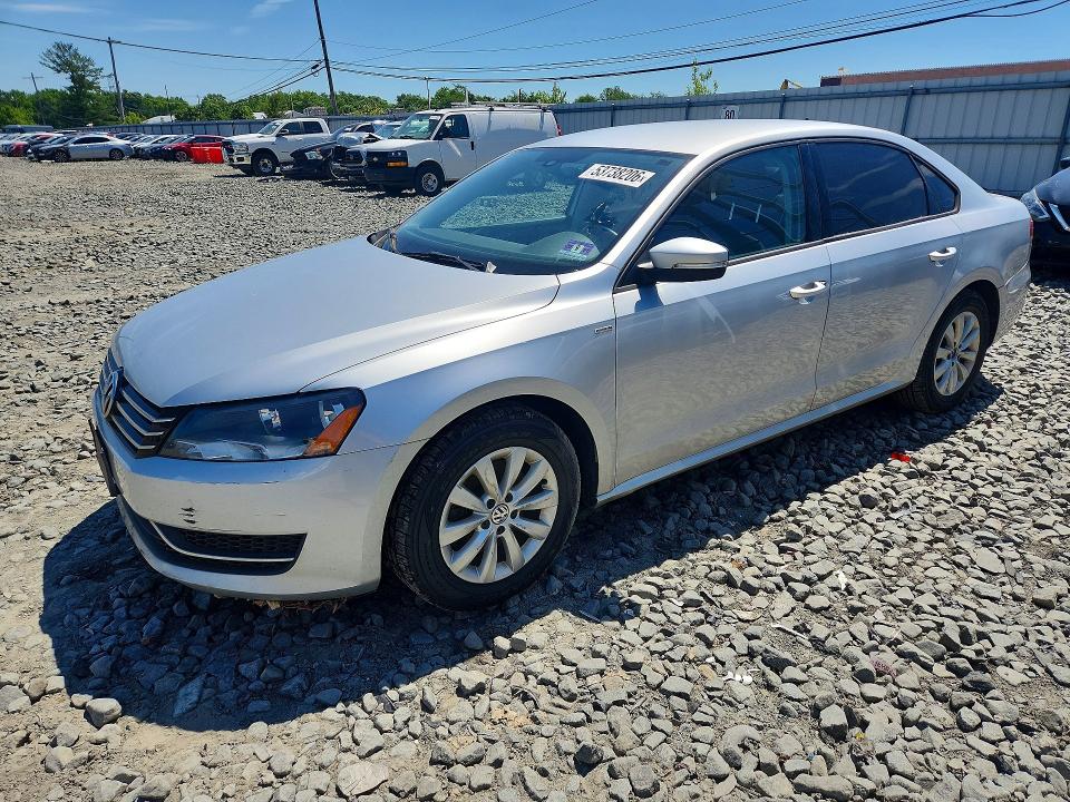53738206 :رقم المزاد ، 1VWAT7A3XFC005319 vin ، 2015 Volkswagen Passat مزاد بيع