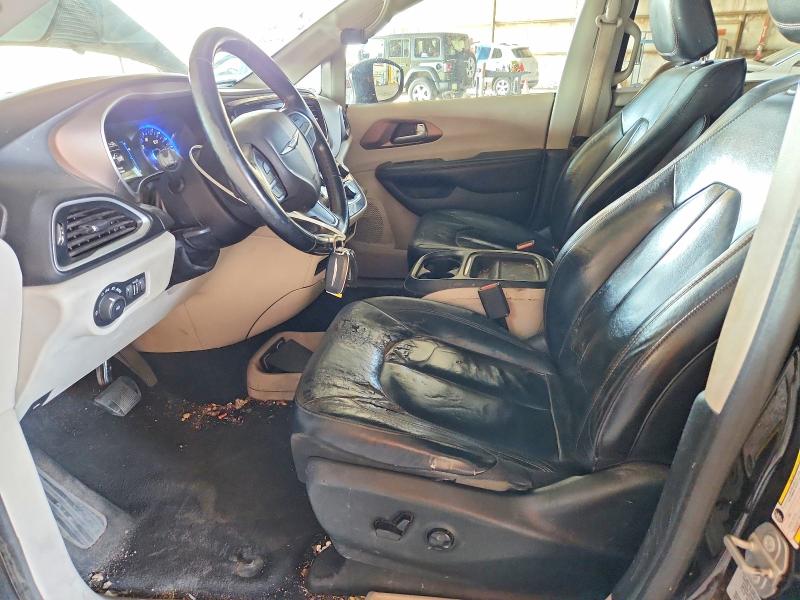 57519336 :رقم المزاد ، 2C4RC1BG0HR613297 vin ، 2017 Chrysler Pacifica مزاد بيع