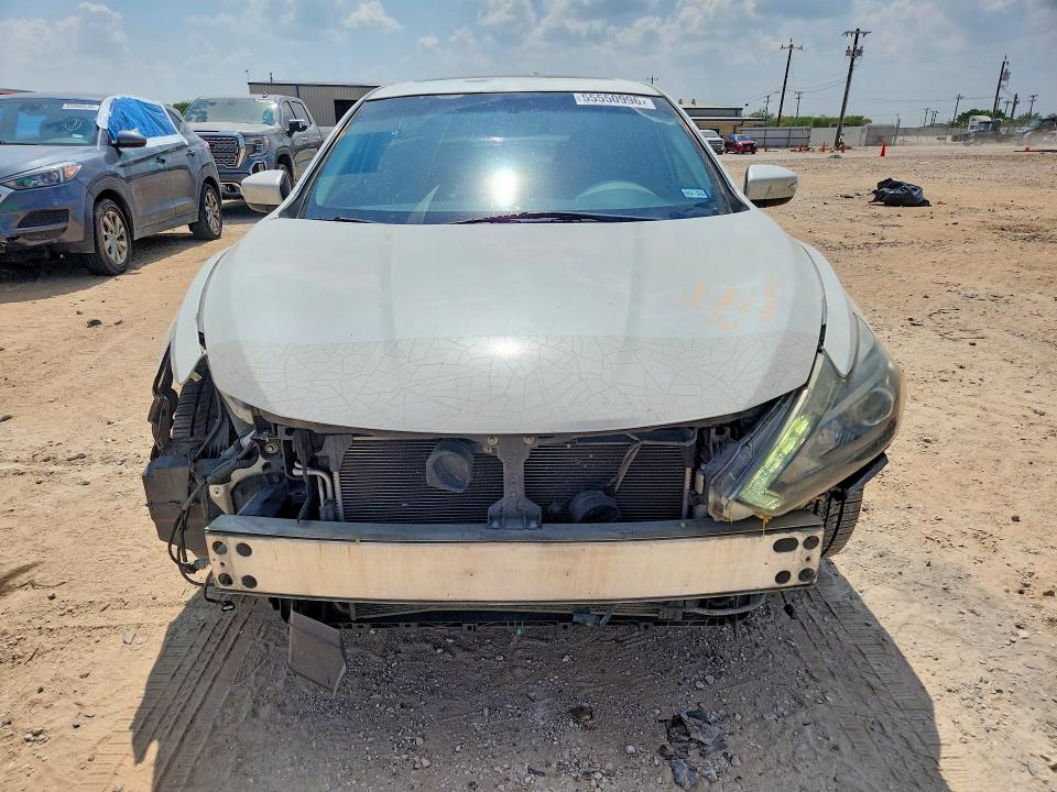 55550996 :رقم المزاد ، 1N4BL3AP9HC130579 vin ، 2017 Nissan Altima مزاد بيع