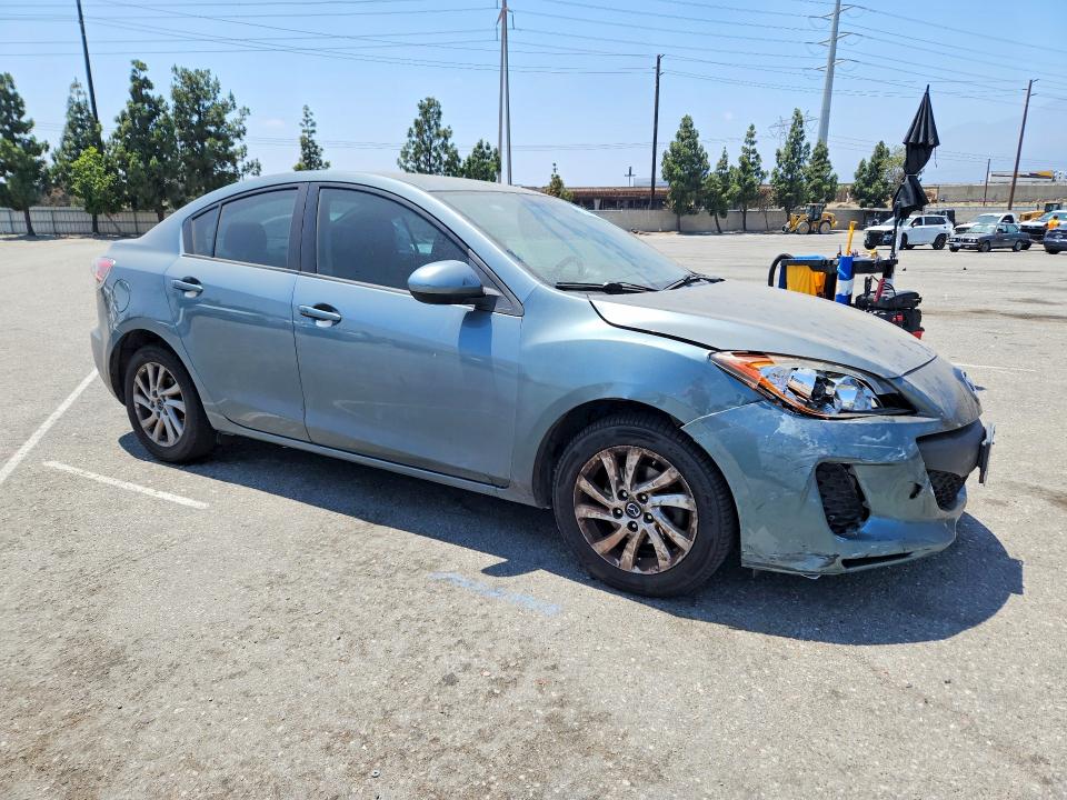 58142206 :رقم المزاد ، JM1BL1V74D1745121 vin ، 2013 Mazda 3 مزاد بيع