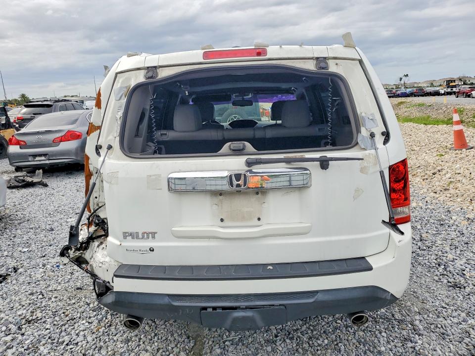 2015 Honda Pilot მანქანა იყიდება აუქციონზე, vin: 5FNYF3H57FB010831, აუქციონის ნომერი: 56111966