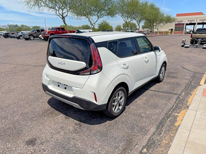 Продаж на аукціоні авто 2023 Kia Soul, vin: KNDJ23AU7P7877409, номер лоту: 57411716