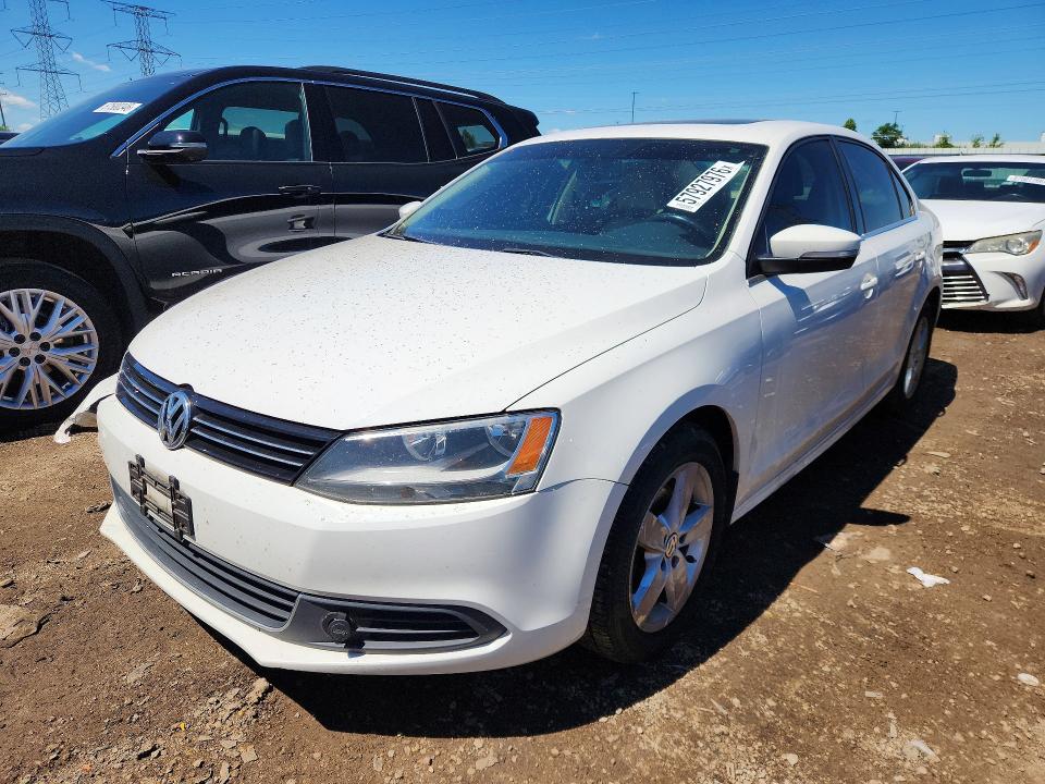 57927976 :رقم المزاد ، 3VWLL7AJ5DM381400 vin ، 2013 Volkswagen Jetta مزاد بيع