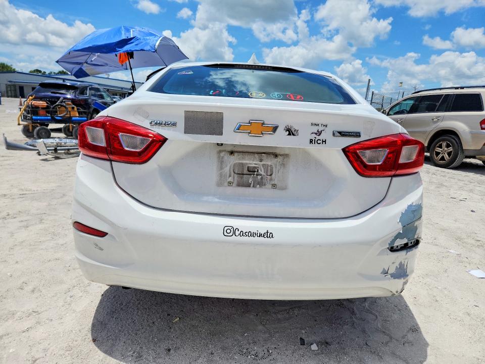 57470486 :رقم المزاد ، 1G1BF5SM9H7153377 vin ، 2017 Chevrolet Cruze مزاد بيع